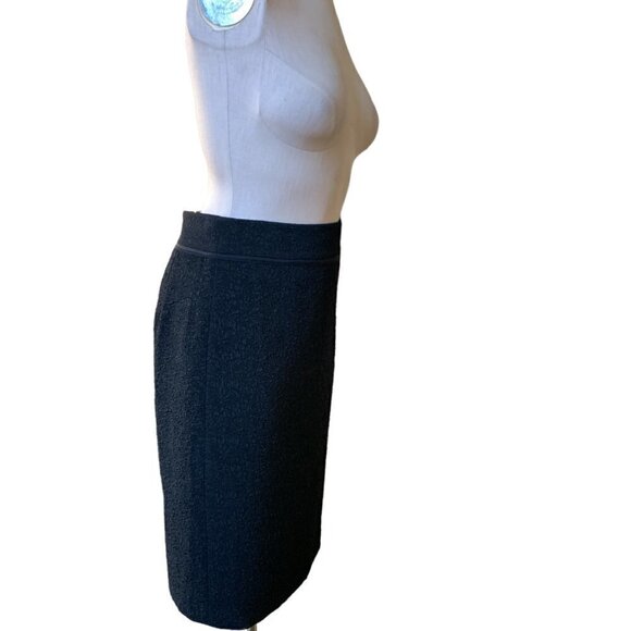 Ann Taylor Black Pencil Skirt Back Zipper Sz 6 B #36D - Picture 3 of 7